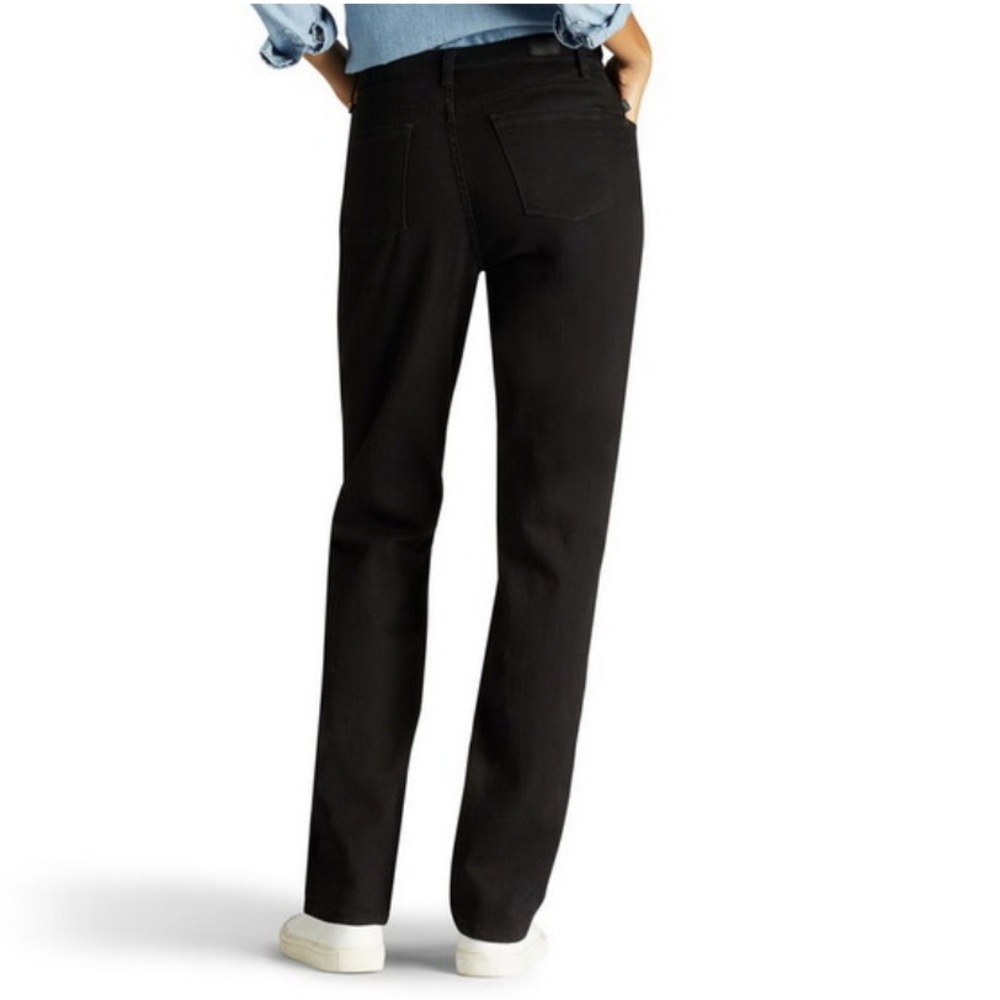 Lee Instantly Slims Straight Leg Jean - Black new with tags 4 short